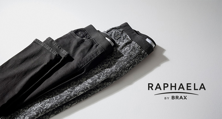 eine schwarze und eine grau-melierte Damenhose von RAPHAELA-by-Brax