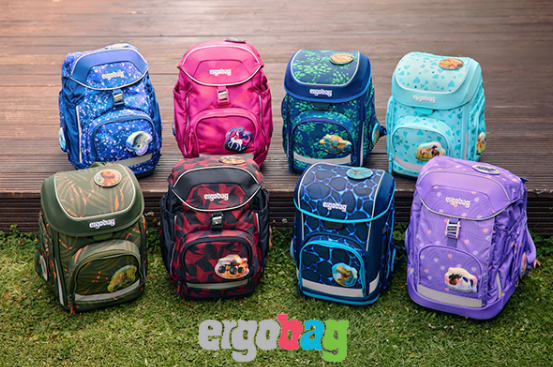 Verschiedenen Schulranzenmodelle für Mädchen und Jungen der Marke Ergobag