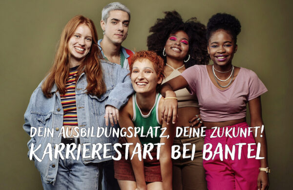 4 verschiedene junge Frauen und 1 junger Mann als Symbolbild zur Ausbildungssuche.