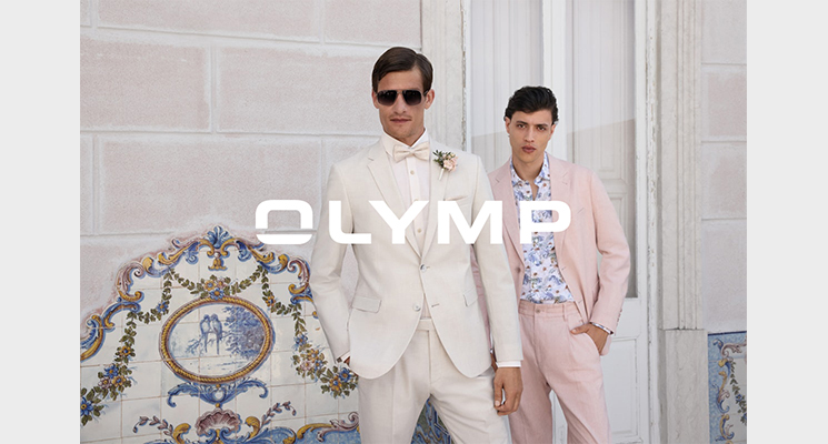 2 Männer mit Anzügen in beige und rosé, mit weißem und gemustertem Hemd von Olymp