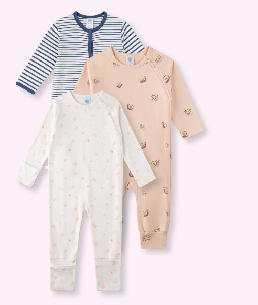 Reduzierter Babyschlafanzug Sanetta Gr. 56 – 86, 100 % Baumwolle, verschiedene Muster/Farben, mit Knöpfen oder Reißverschluss