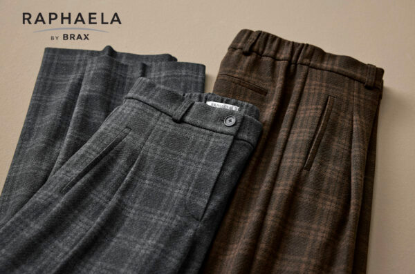 2 karierte Stoffhosen in grau und braun von Raphaela by BRAX